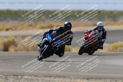 media/Oct-08-2022-SoCal Trackdays (Sat) [[1fc3beec89]]/Turn 14 (1050am)/